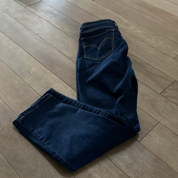 Levi’s woman (712) Jeans slim size 29 - Picture 2 of 3